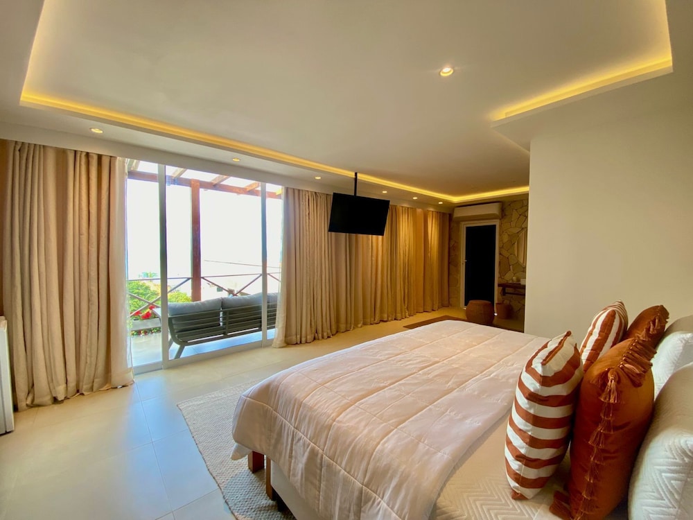 PRESIDENTIAL, DOUBLE BED