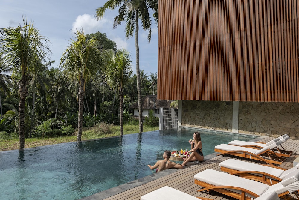 Unagi Wooden Villas by Emana 50/74