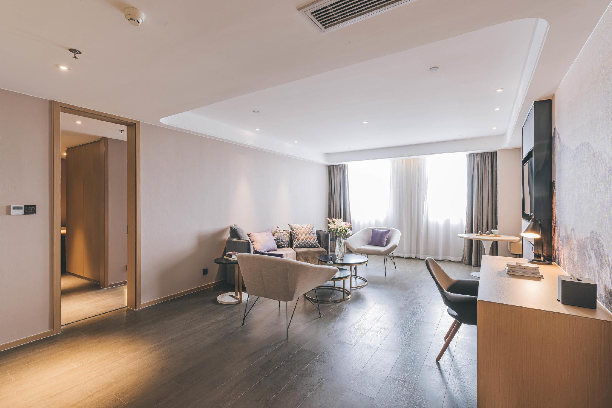 Atour Hotel (Jiangyin Binjiang Middle Road Sports Center) 17/28