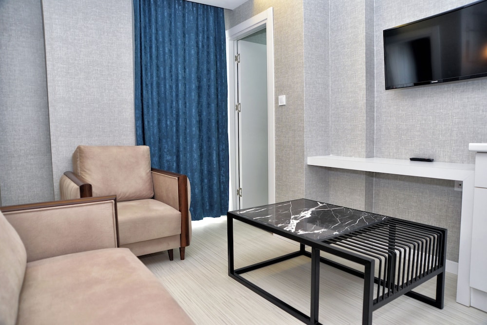 Gardenya Suite Hotel 24/43