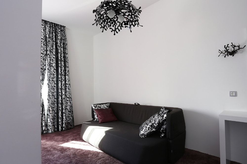 Starlight luxury rooms 38/50