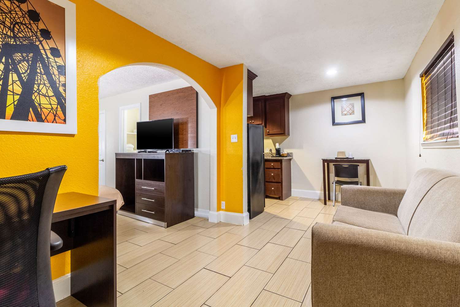 Rodeway Inn & Suites Houston near Medical Center 21/32