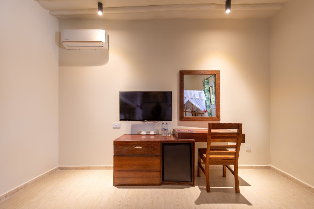 Kiwengwa Beach Resort 60/72