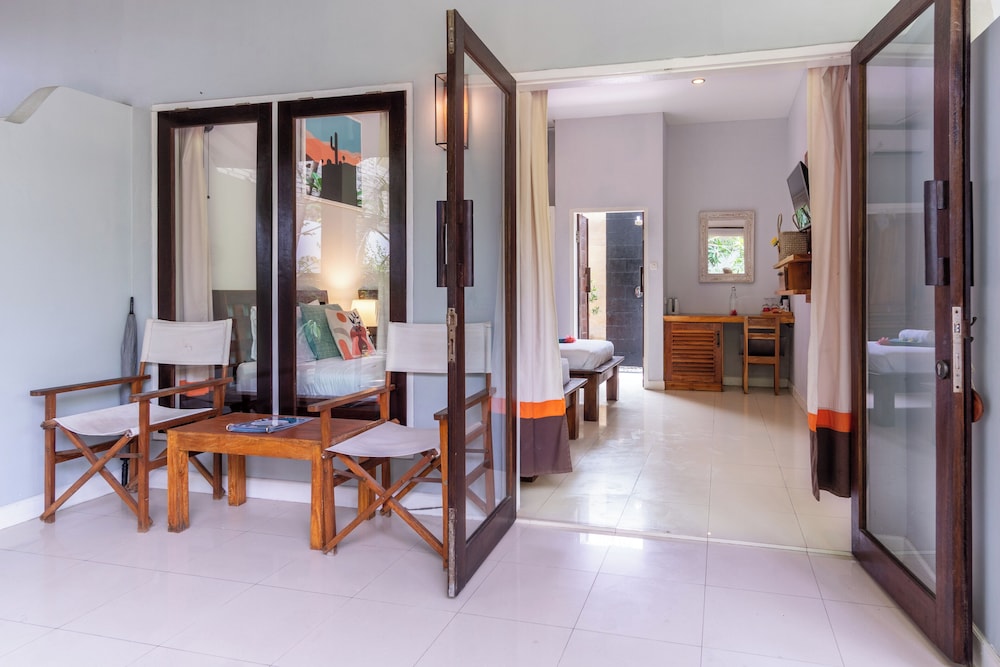 Bale Sampan Bungalows 45/64