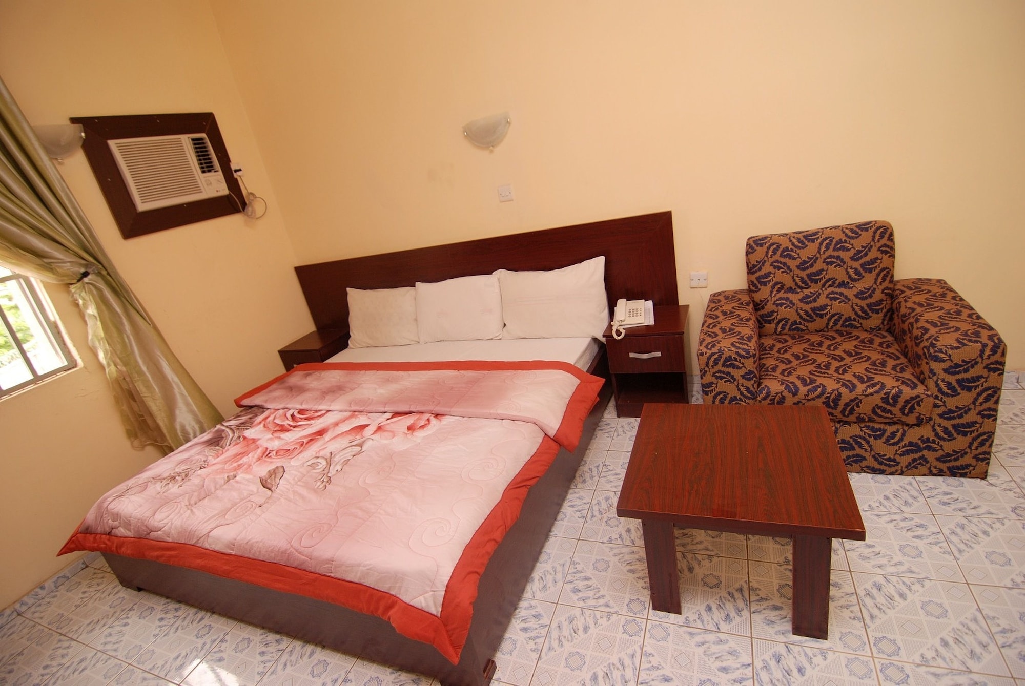PREMIUM, SUITE, DOUBLE BED