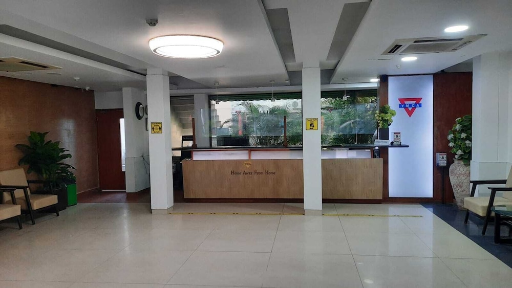 Ymca Tourist Hostel 8/43