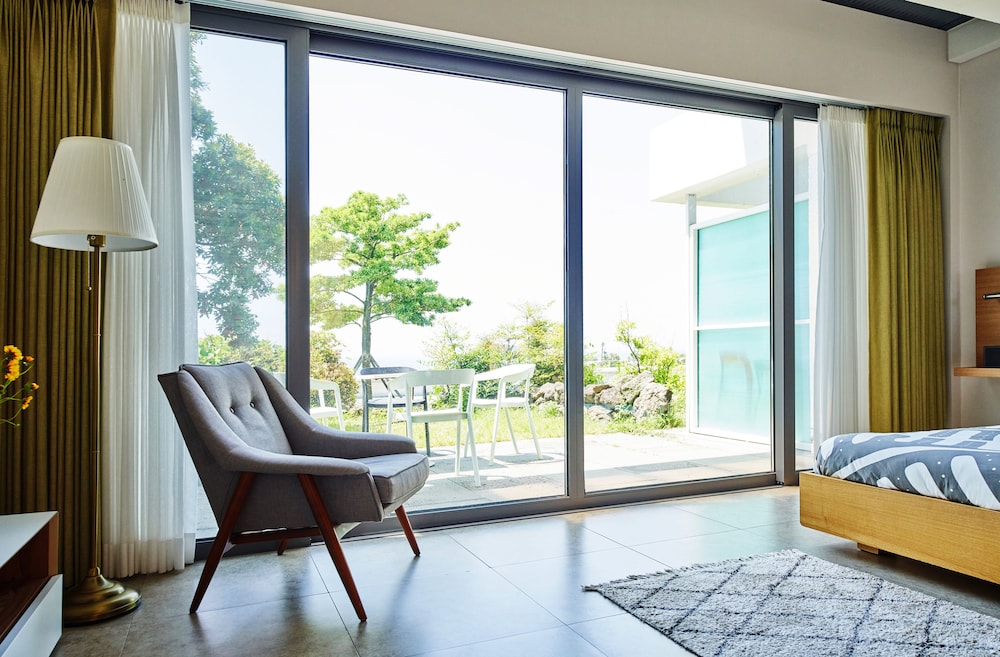 Jeju Bom Museum Stay 39/75