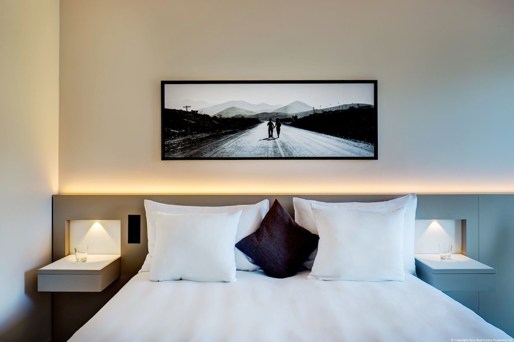 Modern Times Hotel, Vevey, A Tribute Portfolio Hotel 36/79