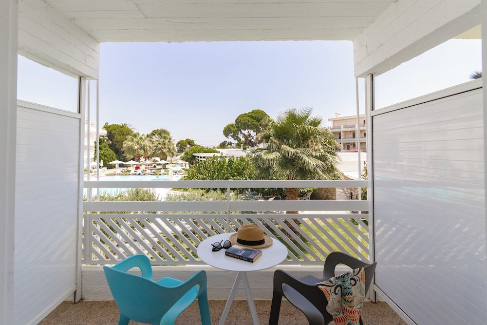 Marathon Beach Resort 59/72