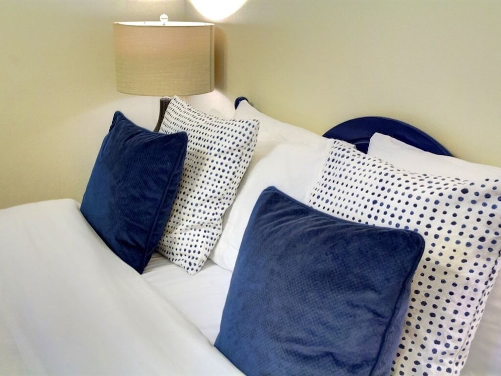 Avoca House 18/56
