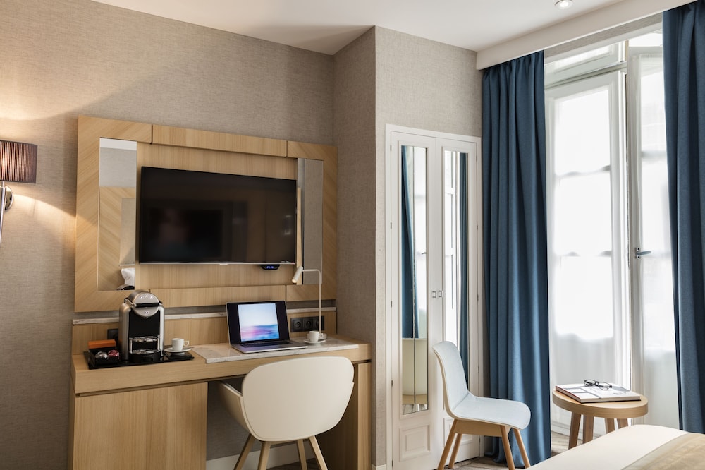 Hotel Louvre Saint Honore 35/51