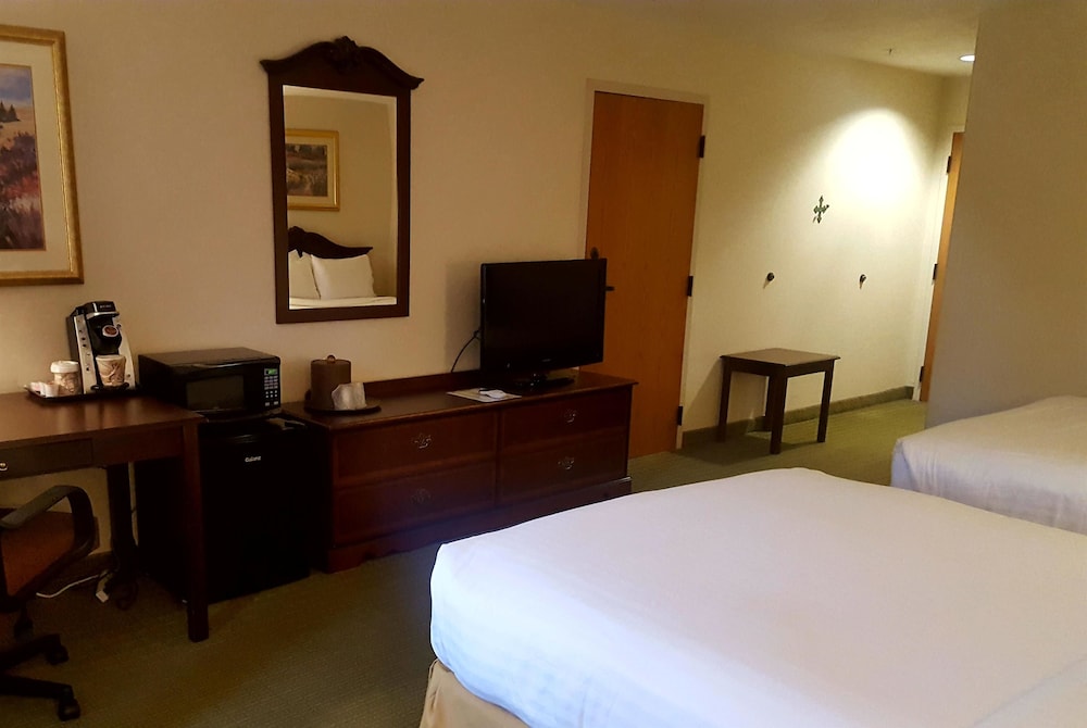 Room, 2 Queen Beds