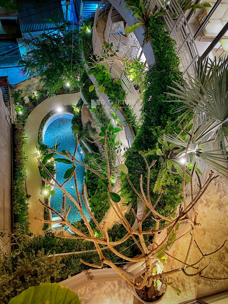 Cityhouse - City Oasis 33/50