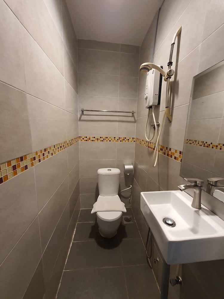 De Chukai Hotel 42/43