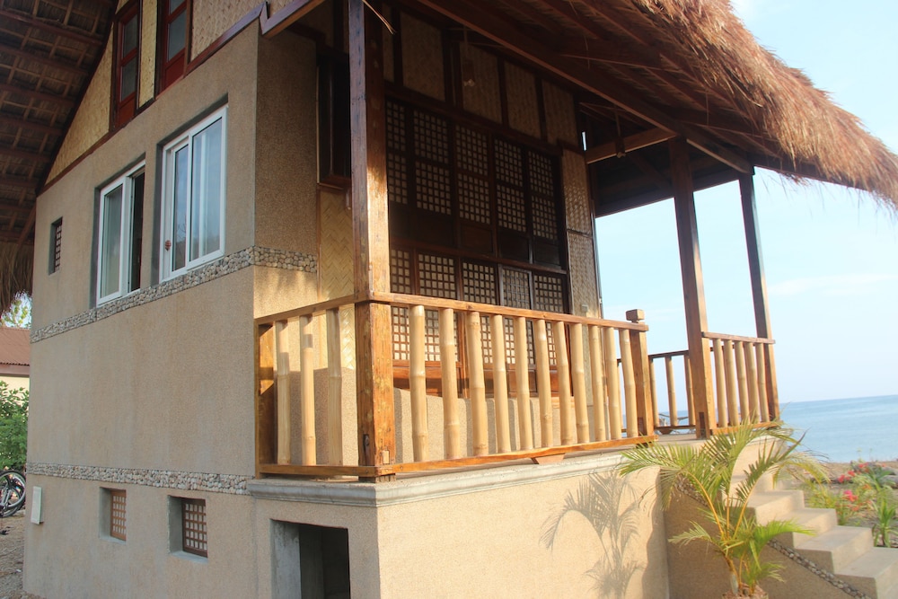 Palawan SandCastles Beach Resort 7/50