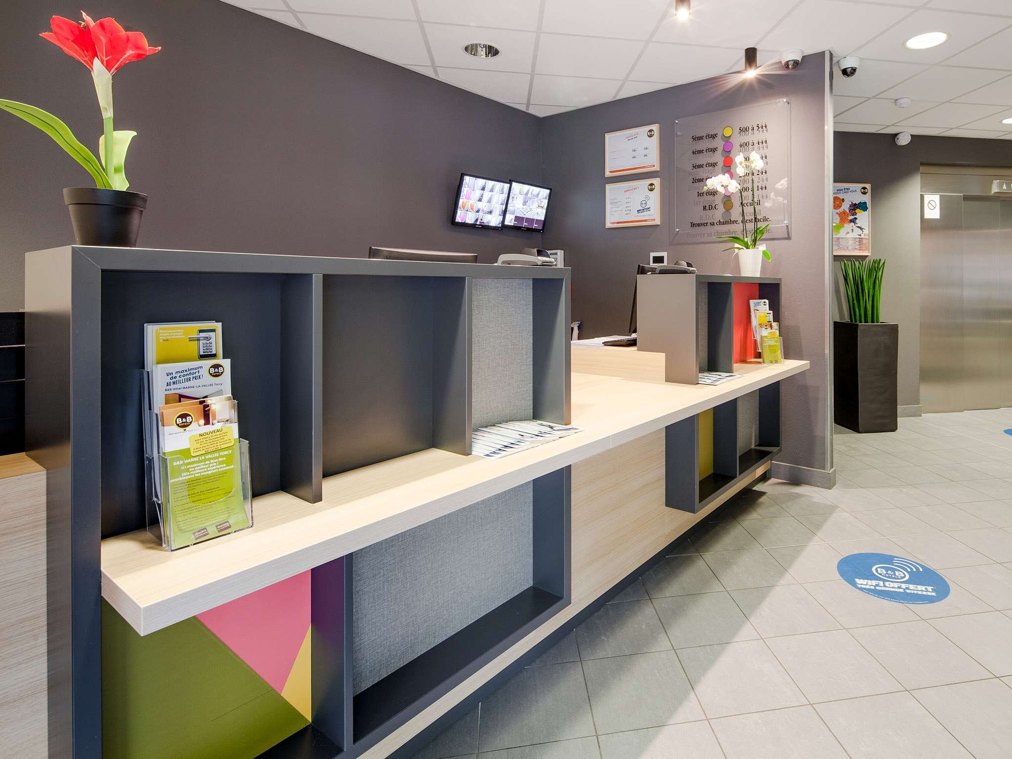 B&B HOTEL Marne-la-Vallee Torcy Gare 3 etoiles 6/27