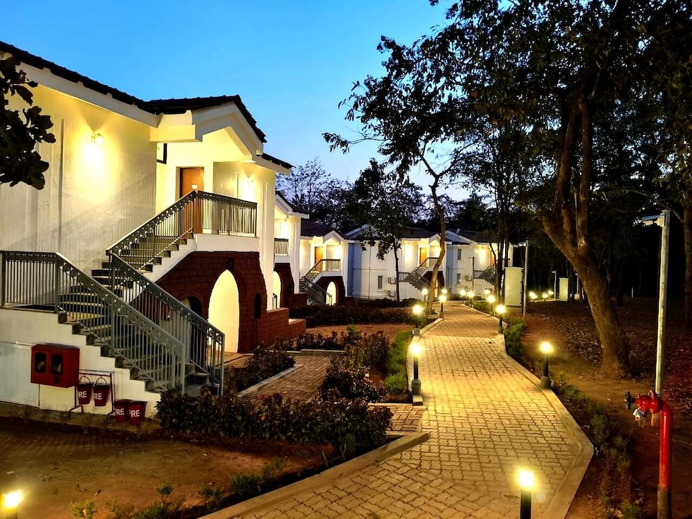 Amritara Serenity Salaulim 34/36
