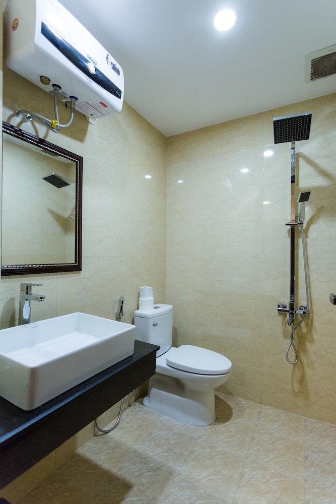 Manchester Hotel & Apartment 28/41