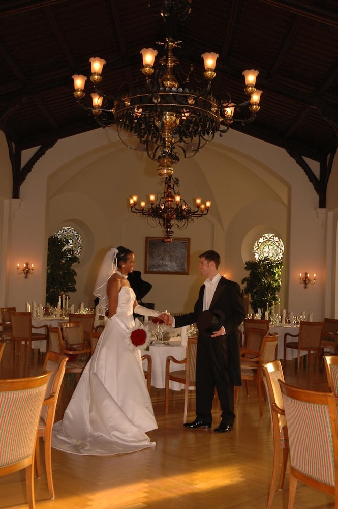 Geniesser Hotel Altes Gymnasium 40/50