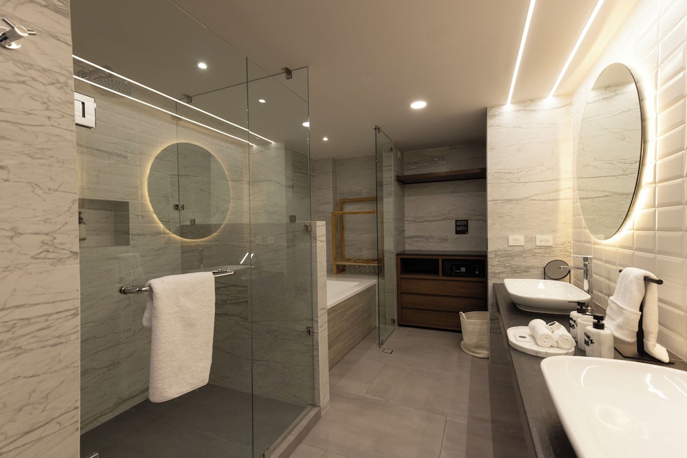 Origen 438 Luxury Boutique Hotel 57/57