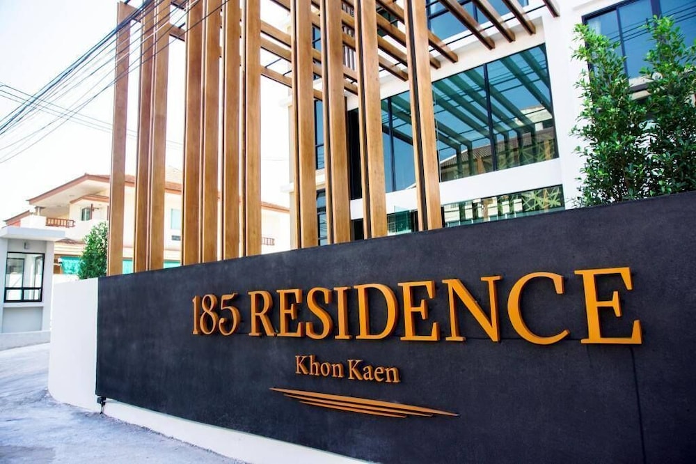 185 Residence 3/50