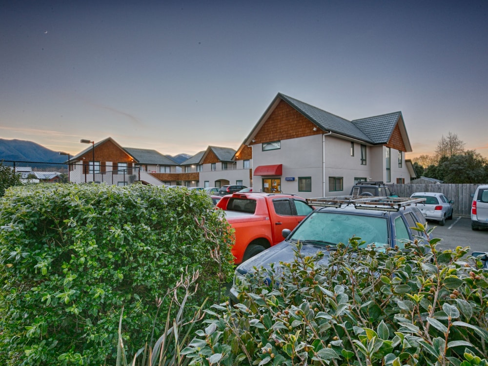 Bella Vista Motel Hanmer Springs 3/24