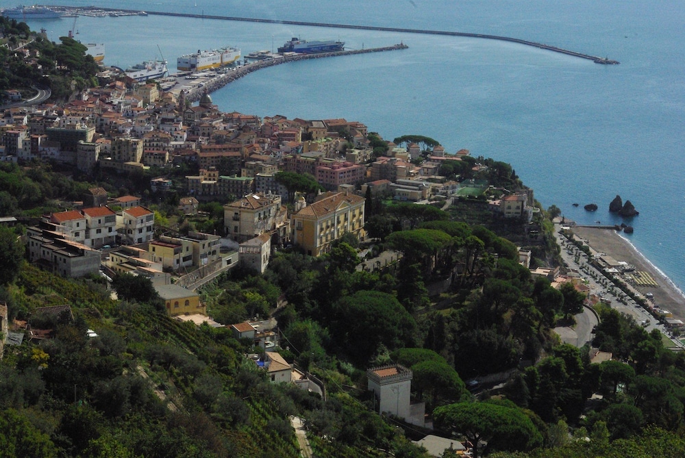 Bed And Breakfast Dimora Carlo Iii 24/43