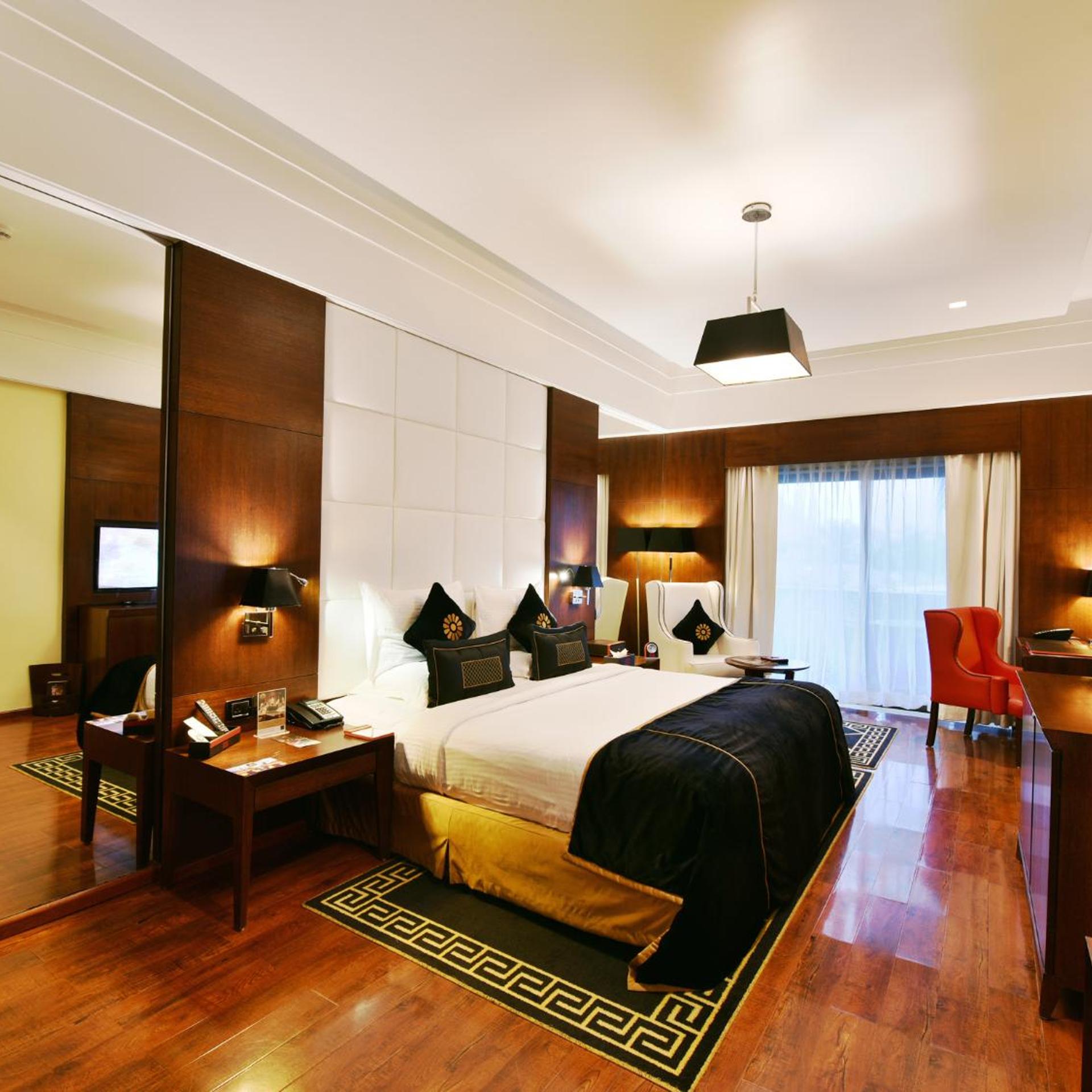 Adventure, Deluxe, King Bed