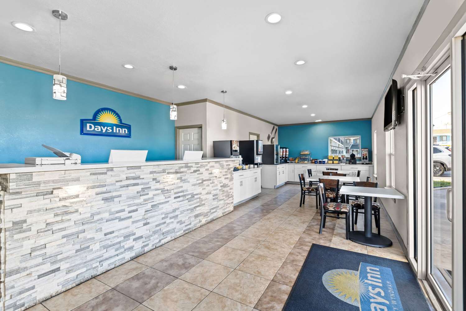 Days Inn by Wyndham Gainesville 15/49