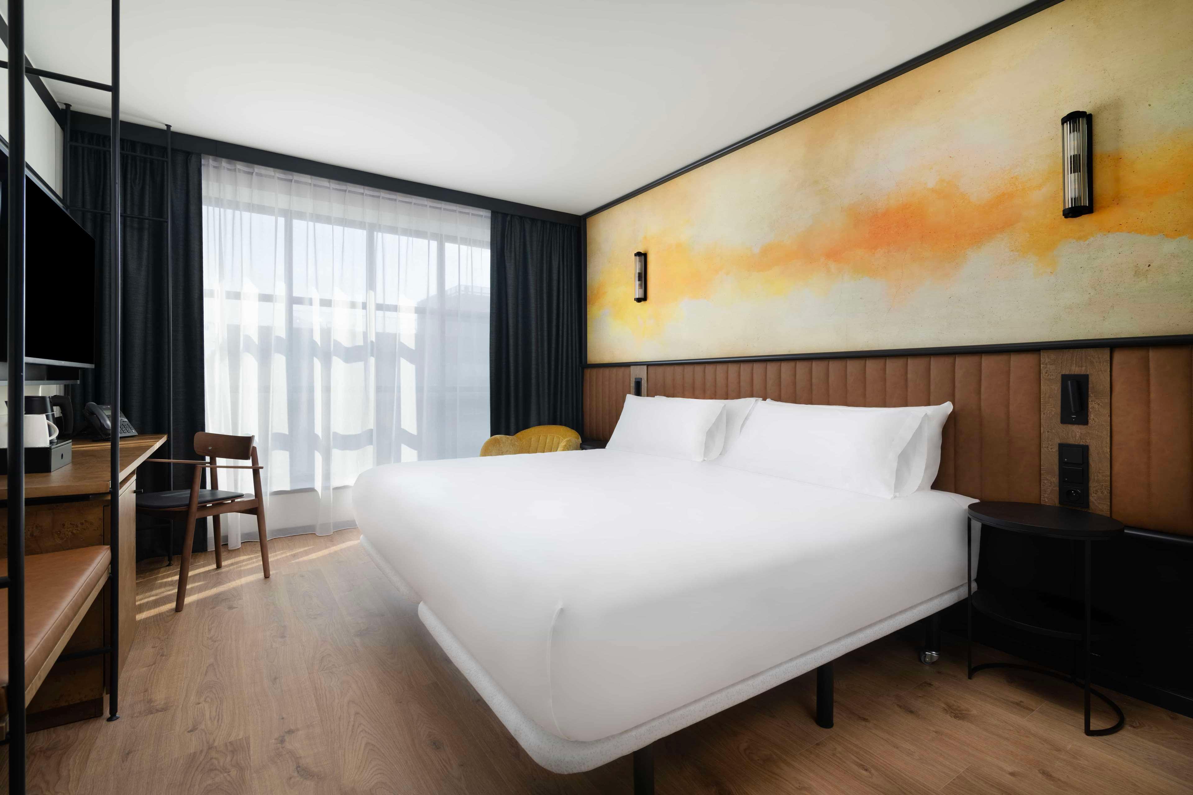 Superior, Double or Twin Bed