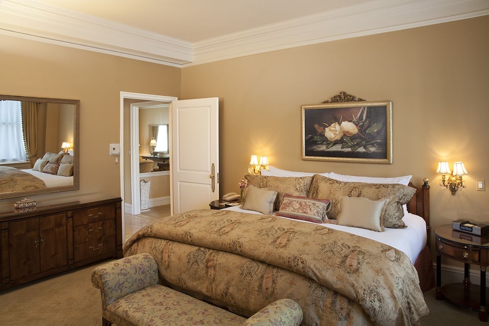 Sherry Netherland Hotel 28/72