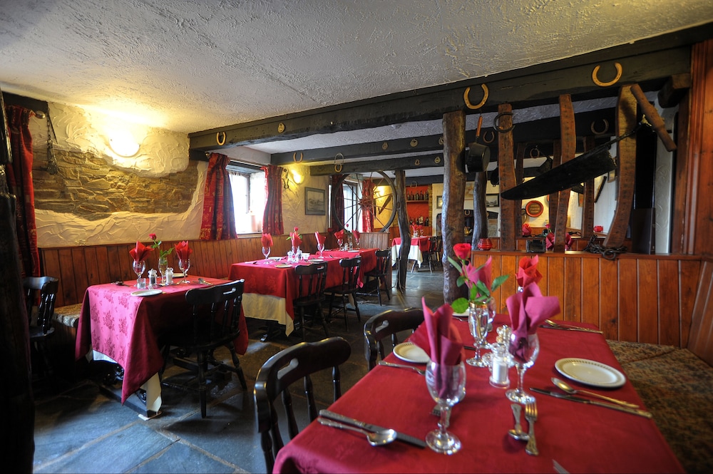 The West Country Inn 45/61