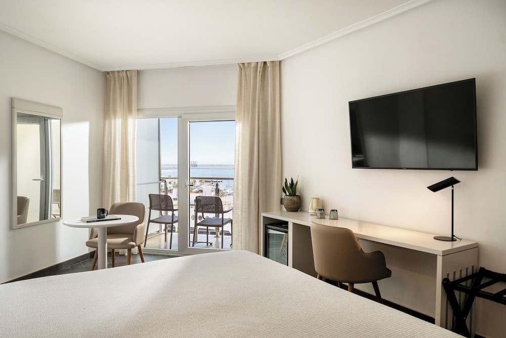 Innside By Melia Alicante Porta Maris 64/72