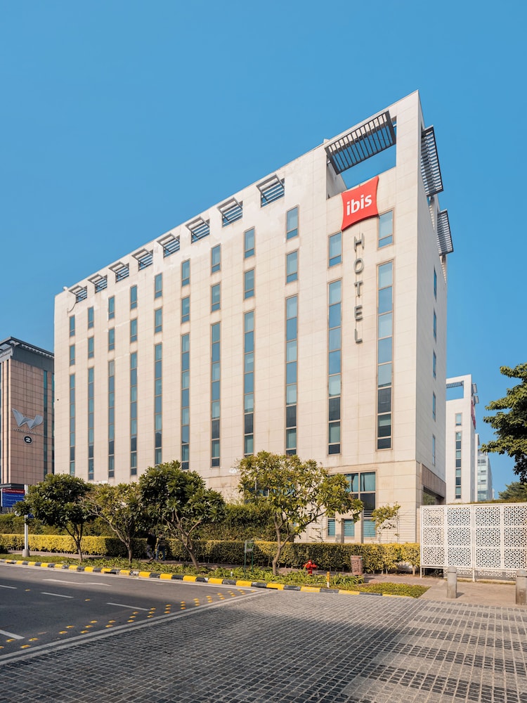 Ibis Delhi Airport 8/71