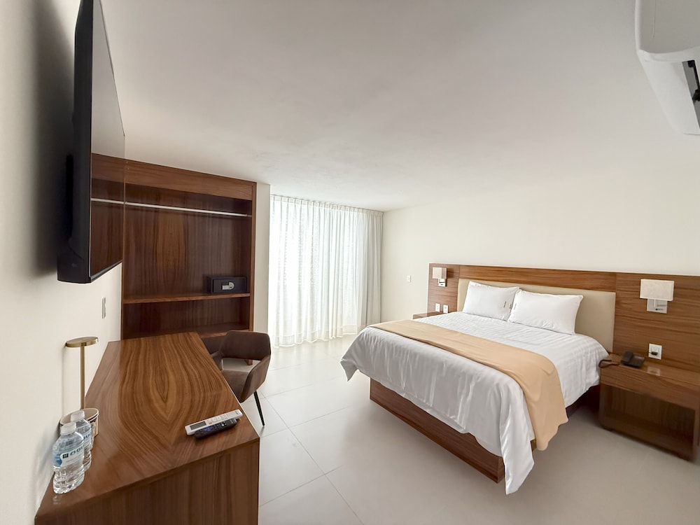 Hotel Casa Kavia Vallarta 10/50