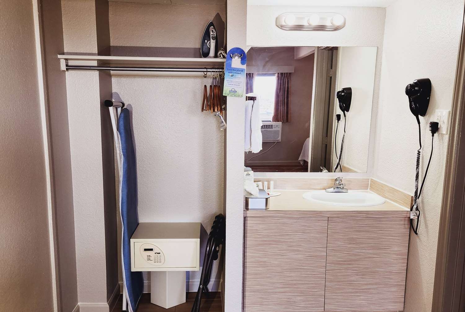 Days Inn by Wyndham Denver Downtown 22/29