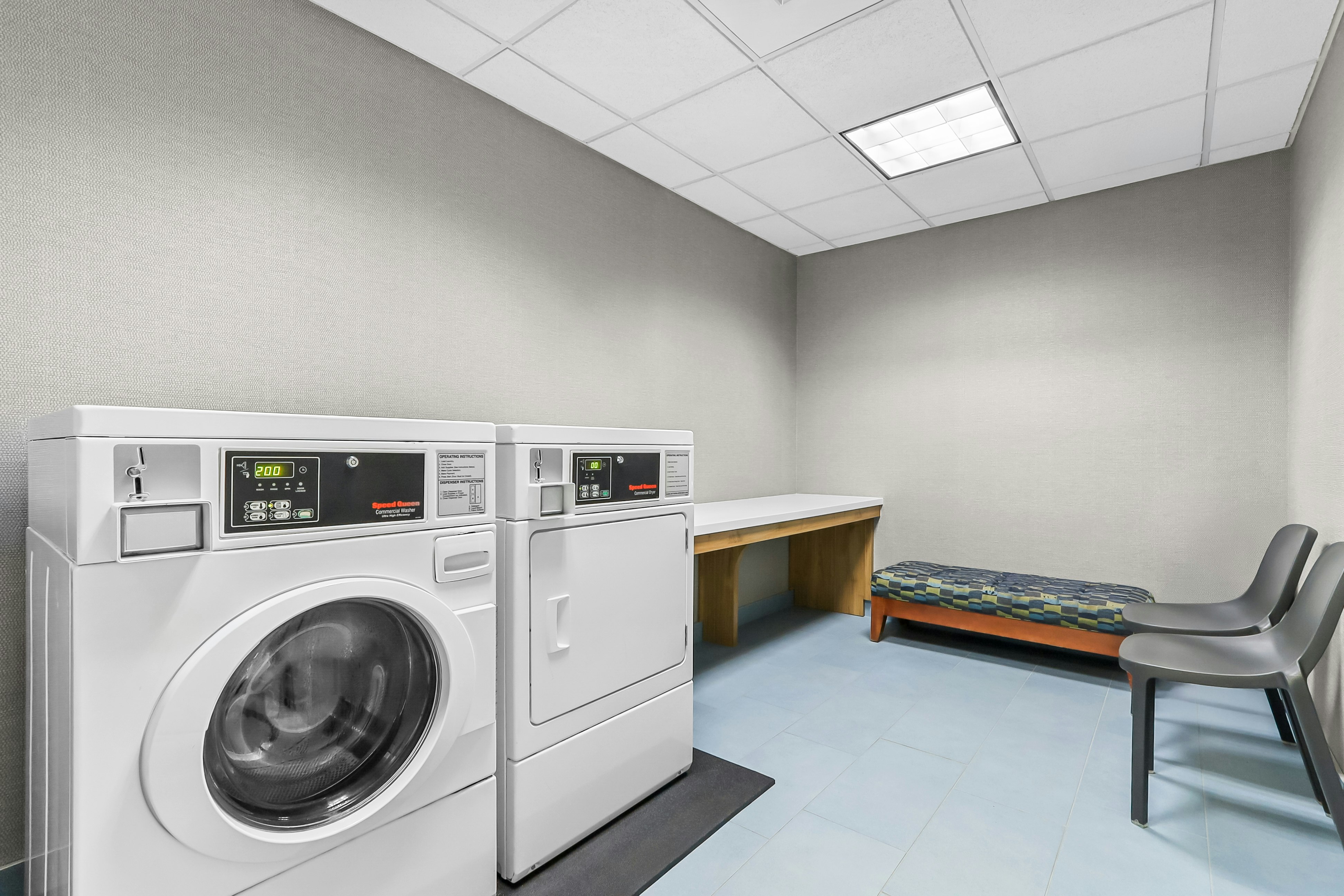 Hampton Inn Suites el Paso West 17/67