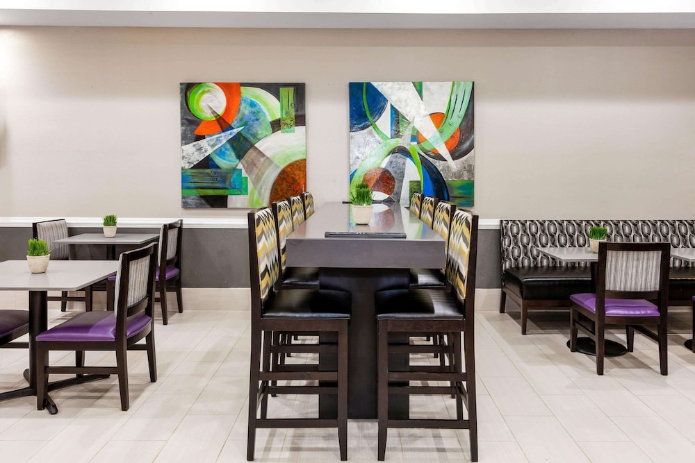 restaurant-cafeteria