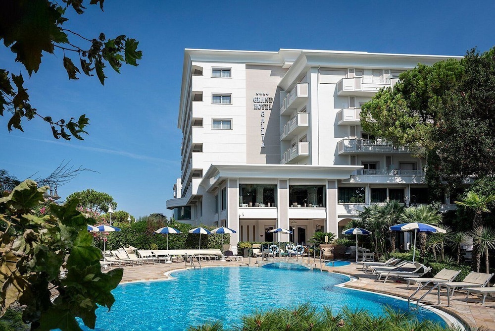 Grand Hotel Gallia 6/69