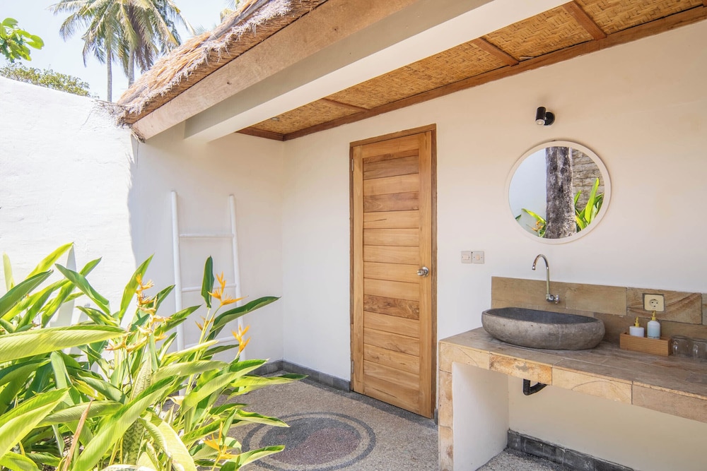 Tiki Lodge Lombok 9/50