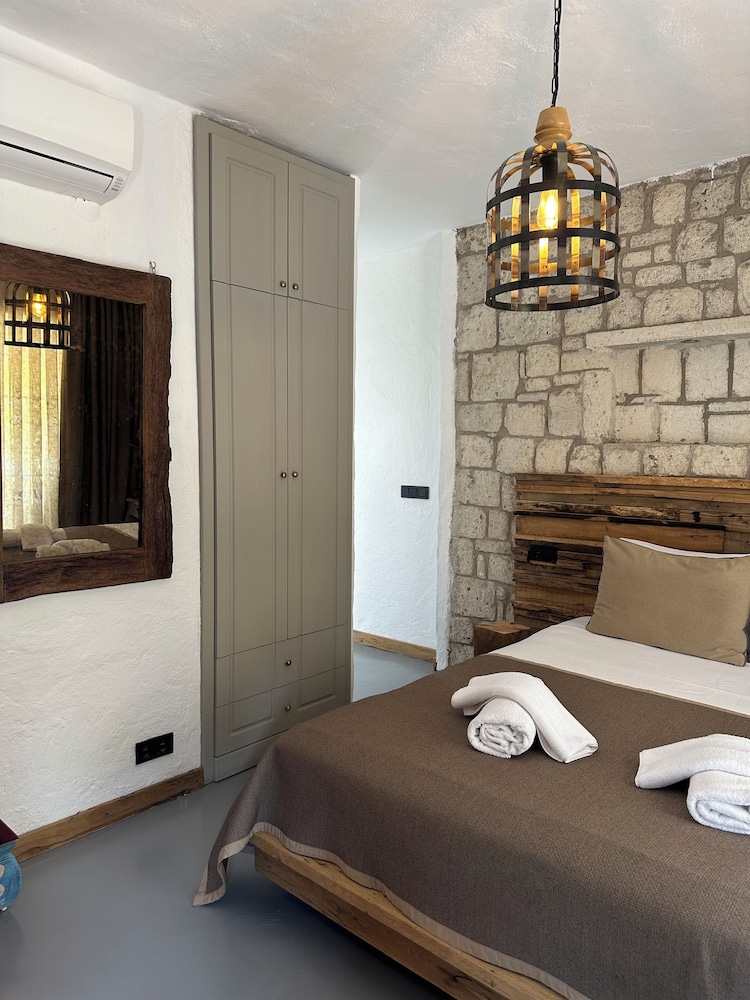 Argente Alacati Adults Only 21/31