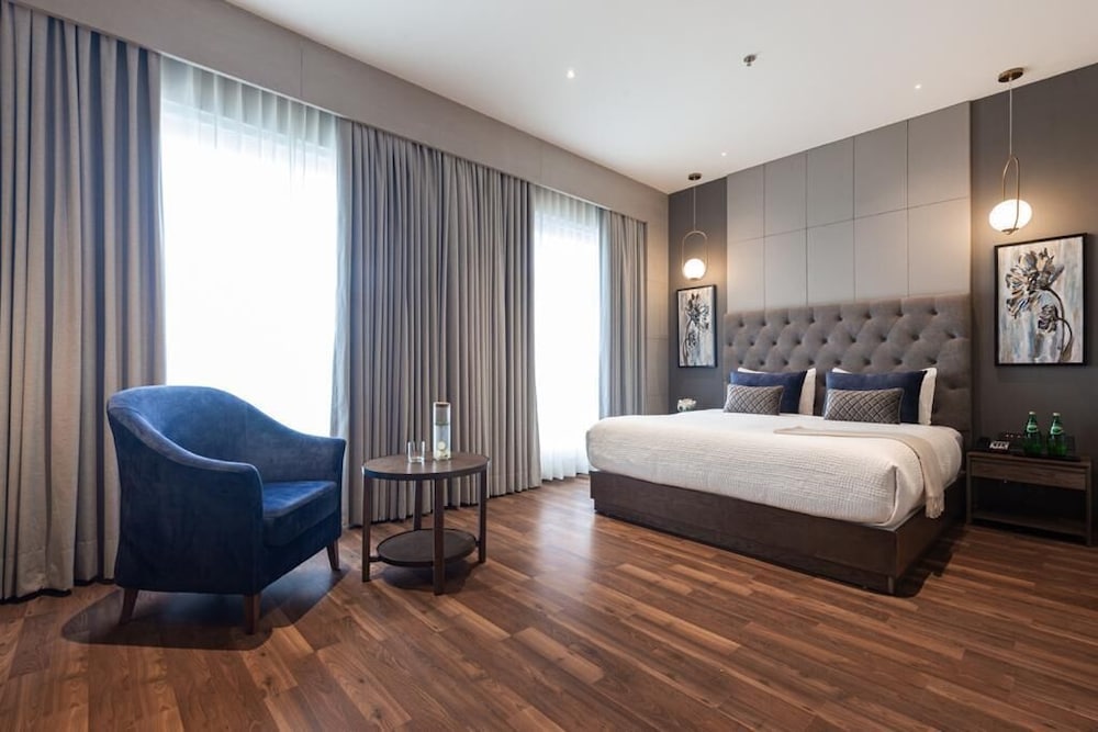Wyndham Chandigarh Mohali 8/34