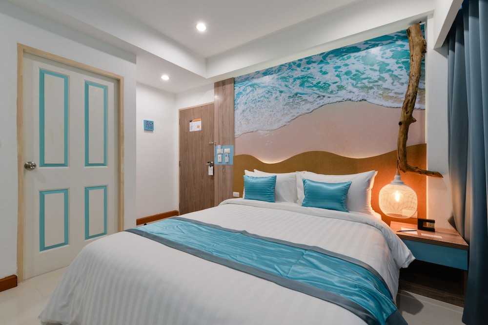 T2 Jomtien Pattaya 12/50