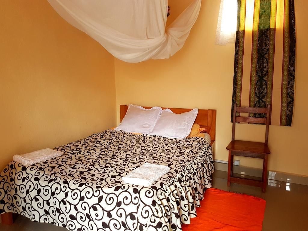 Bungalow, Double Bed