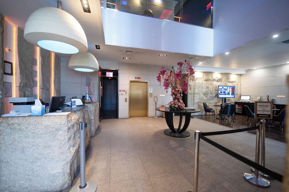 The One Boutique Hotel 3/65