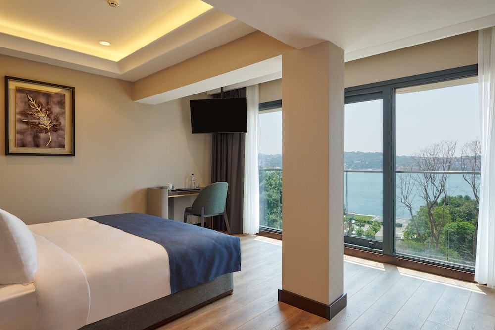 Ciragan Hotel Bosphorus Istanbul 26/68