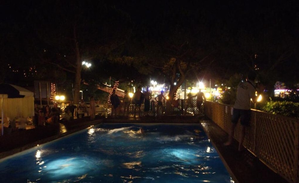 Hotel Lido Europa 34/38