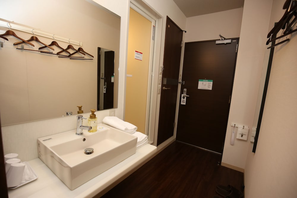 Kyoto Plaza Hotel Annex 43/45