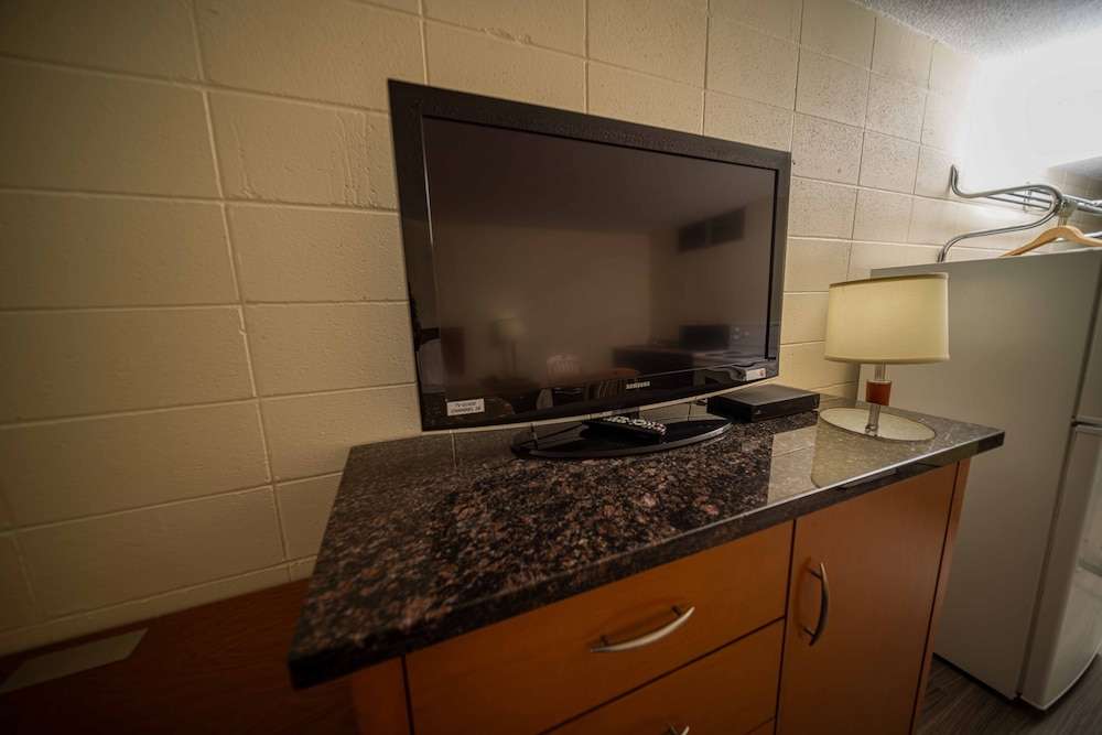 Fort St. John Motor Inn 33/50