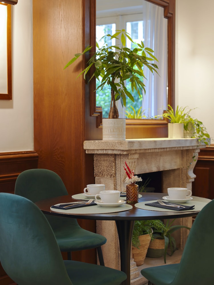 Melia Paris Champs Elysees 48/61